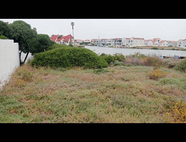 529M² VACANT LAND FOR SALE IN PORT OWEN